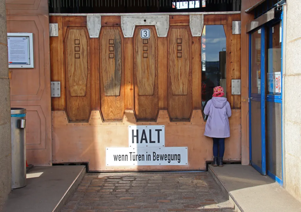 Alter Elbtunnel, 05.04.2026 18:11