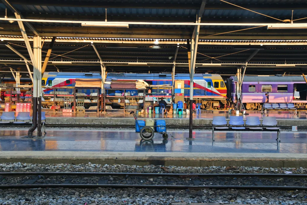 Bangkok train station, 09.03.2016 18:36