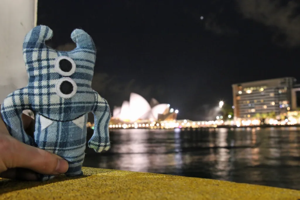Sydney: Circular Quay, 13.03.2016 21:37